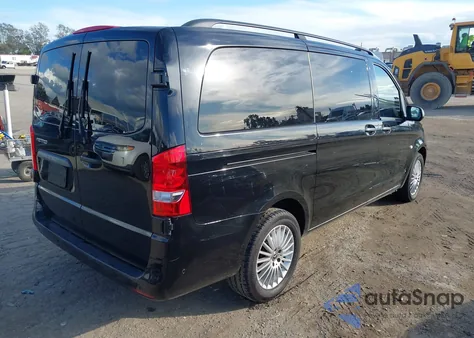 2023 Mercedes-Benz Metris z USA, uszkodzony, nr VIN W1WV0FEY0P4331143